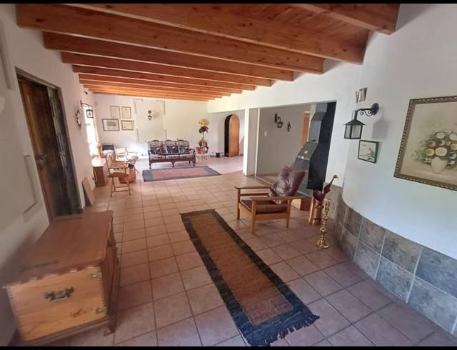 FARM FOR SALE IN UNITAS PARK